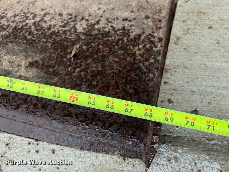 image for item LU9825 1994 Ford 1715  MFWD tractor