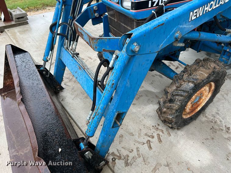 image for item LU9825 1994 Ford 1715  MFWD tractor