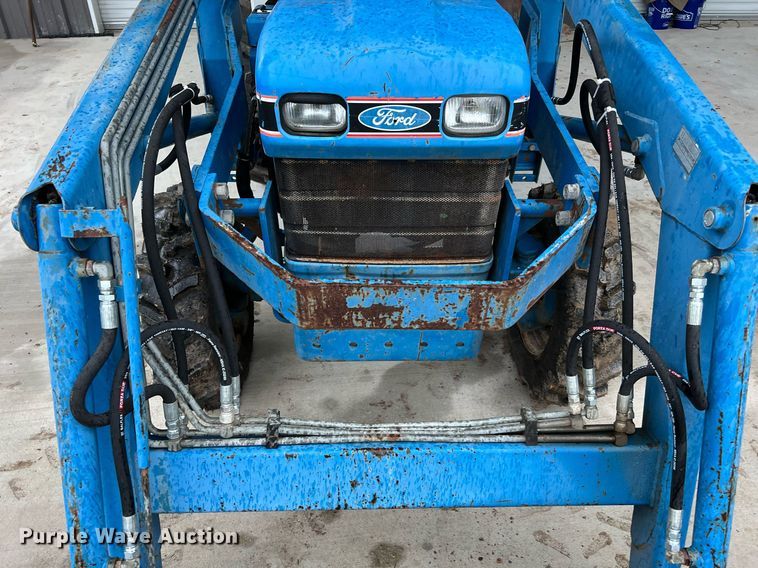 image for item LU9825 1994 Ford 1715  MFWD tractor