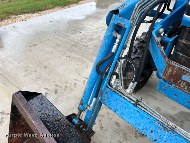 image for item LU9825 1994 Ford 1715  MFWD tractor