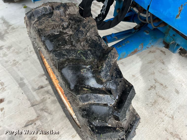 image for item LU9825 1994 Ford 1715  MFWD tractor