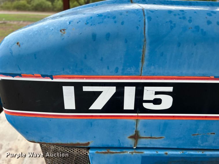 image for item LU9825 1994 Ford 1715  MFWD tractor