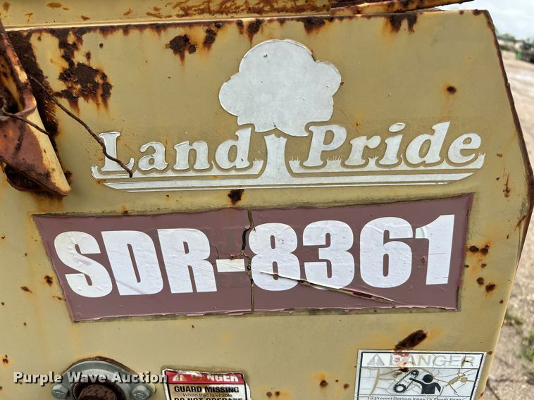 image for item LU9826 Land Pride PS1572  seeder