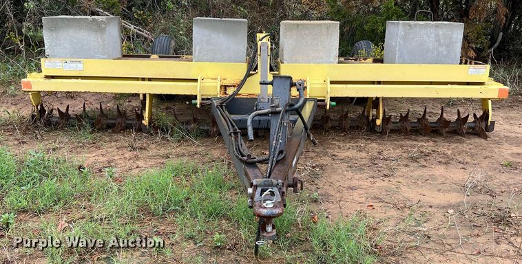 image for item LU9829 Holland AerWay 1500  aerator