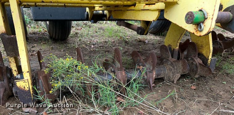 image for item LU9829 Holland AerWay 1500  aerator