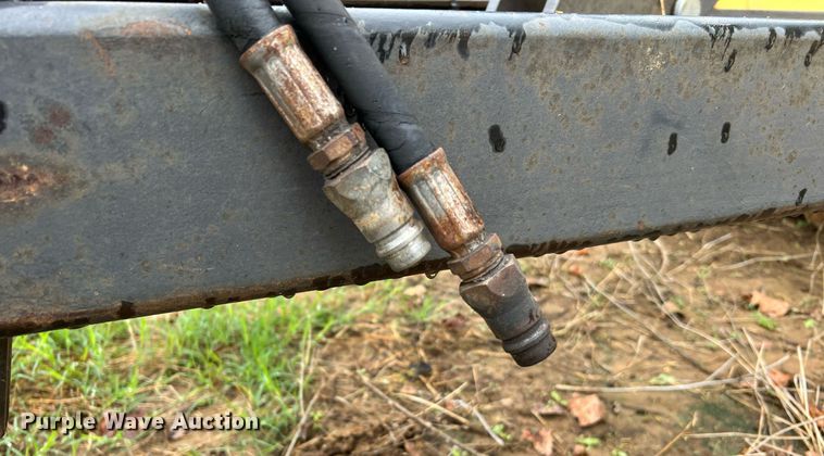 image for item LU9829 Holland AerWay 1500  aerator