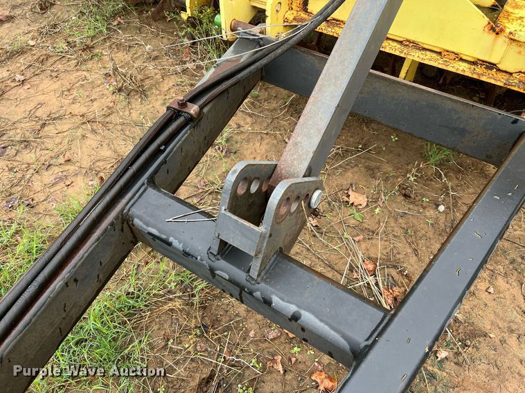 image for item LU9829 Holland AerWay 1500  aerator