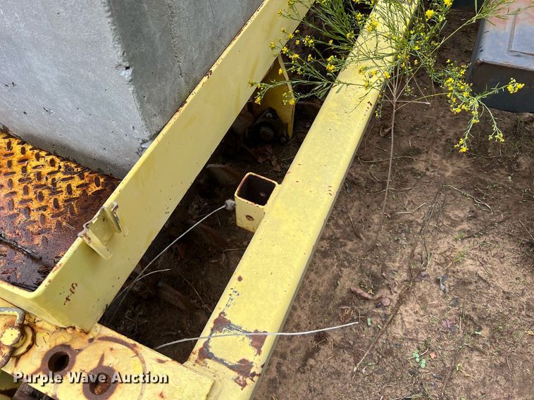 image for item LU9829 Holland AerWay 1500  aerator