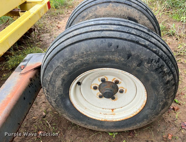 image for item LU9829 Holland AerWay 1500  aerator