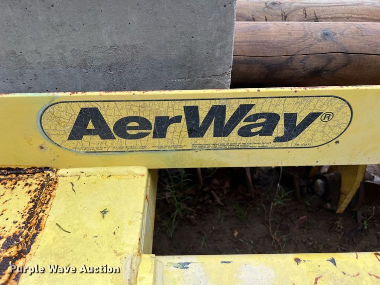 image for item LU9829 Holland AerWay 1500  aerator