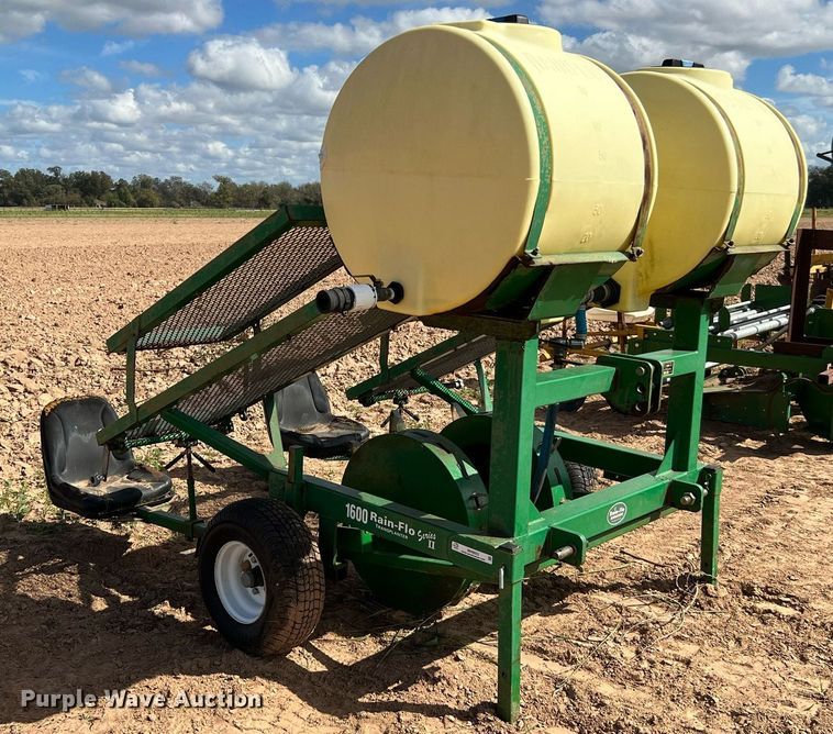 image for item MH9923 Rain-flo 1600  transplanter