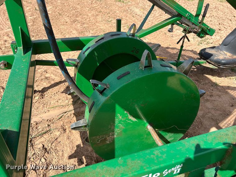 image for item MH9923 Rain-flo 1600  transplanter