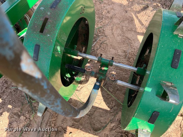 image for item MH9923 Rain-flo 1600  transplanter