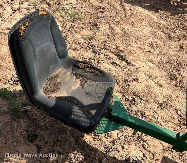 image for item MH9923 Rain-flo 1600  transplanter