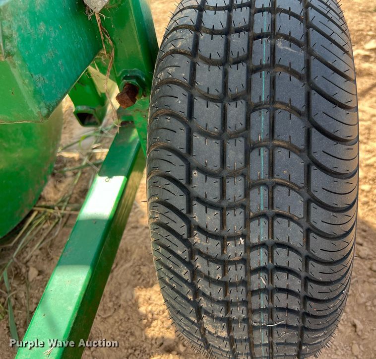 image for item MH9923 Rain-flo 1600  transplanter