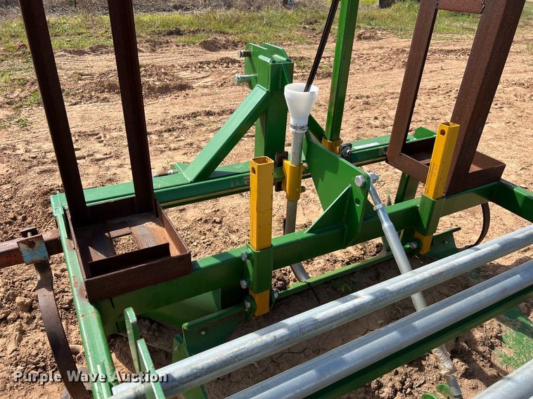 image for item MH9924 Plastic mulch layer