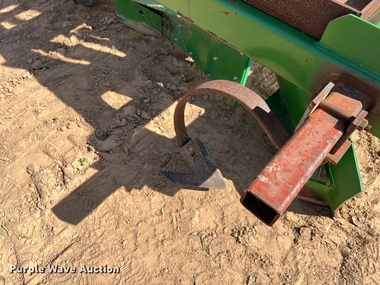 image for item MH9924 Plastic mulch layer