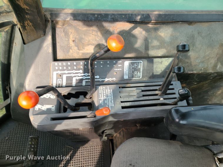 image for item MJ9452 1981 John Deere 4440  tractor