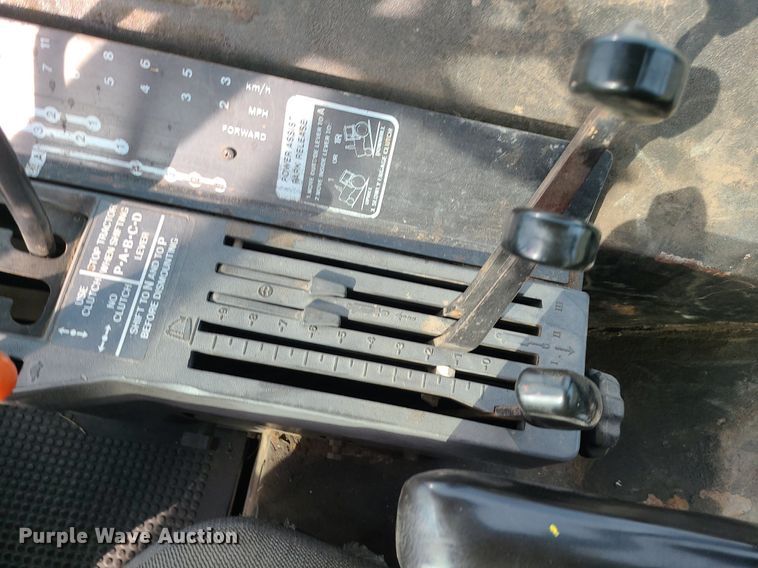 image for item MJ9452 1981 John Deere 4440  tractor