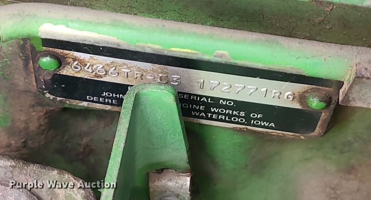 image for item MJ9452 1981 John Deere 4440  tractor