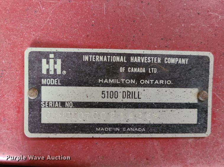 image for item MJ9453 International 5100  grain drill