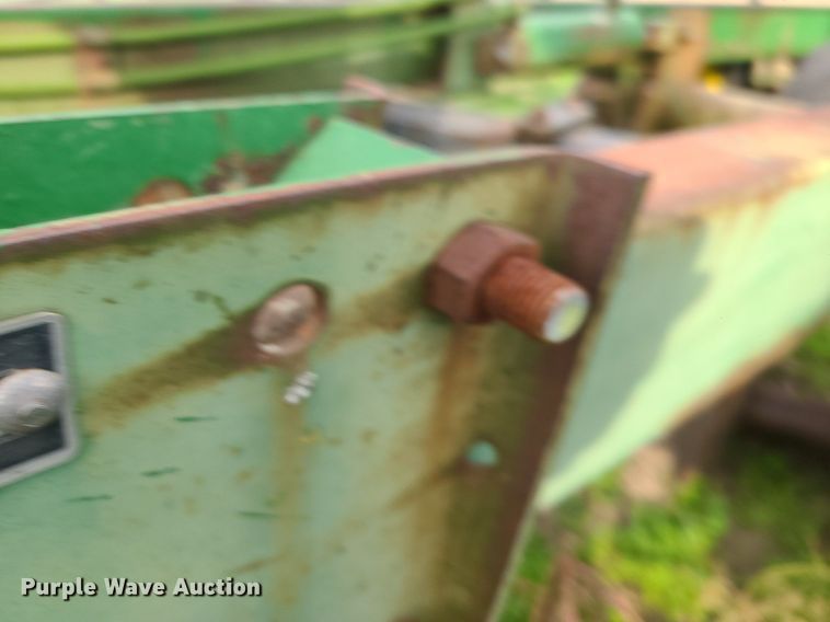 image for item MJ9455 John Deere 235  disk