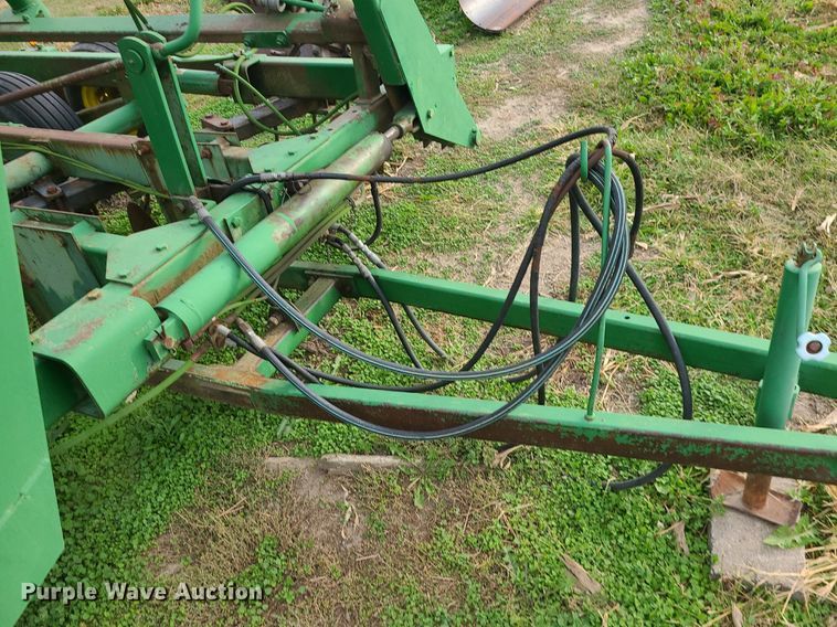 image for item MJ9455 John Deere 235  disk