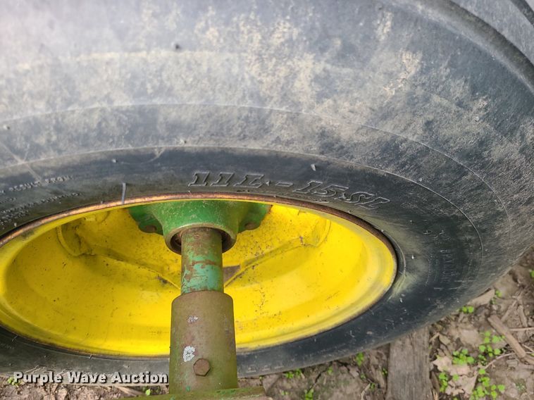 image for item MJ9455 John Deere 235  disk