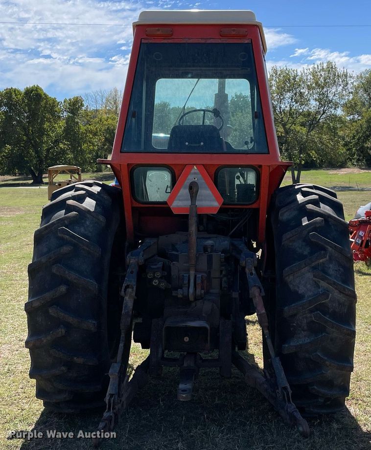 image for item NA9676 Allis Chalmers 7050  tractor