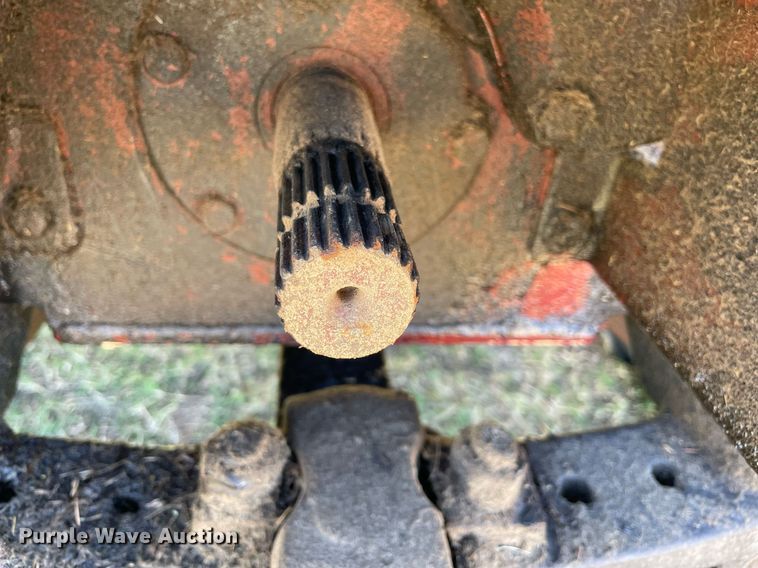 image for item NA9676 Allis Chalmers 7050  tractor