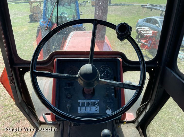 image for item NA9676 Allis Chalmers 7050  tractor