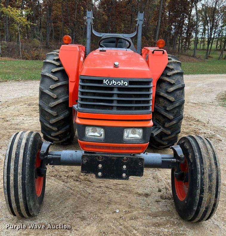 image for item NI9108 Kubota M4800SU  tractor