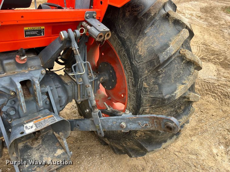 image for item NI9108 Kubota M4800SU  tractor