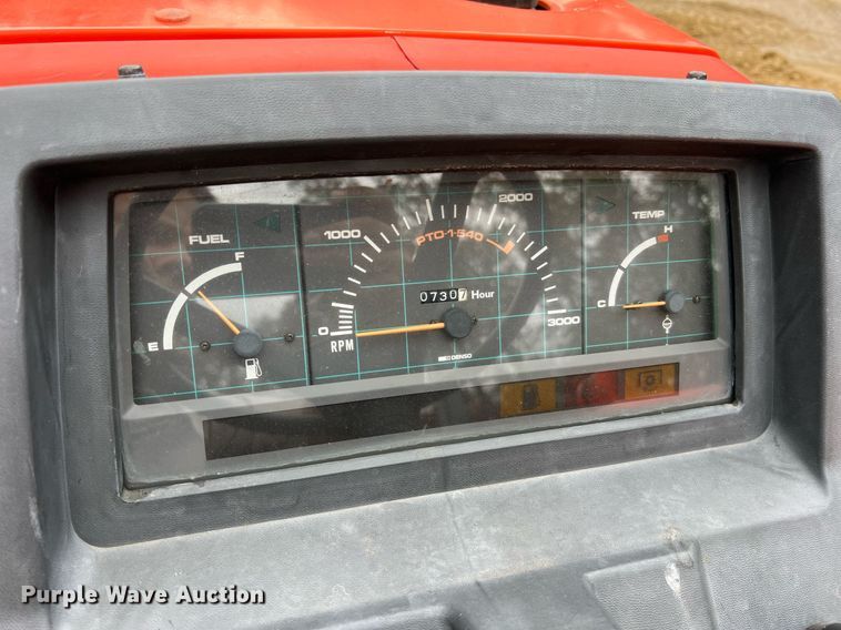 image for item NI9108 Kubota M4800SU  tractor