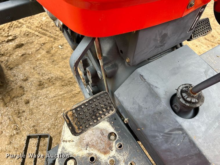 image for item NI9108 Kubota M4800SU  tractor