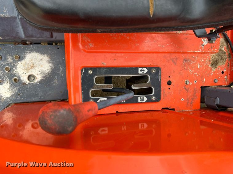 image for item NI9108 Kubota M4800SU  tractor