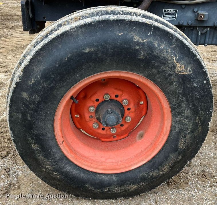 image for item NI9108 Kubota M4800SU  tractor