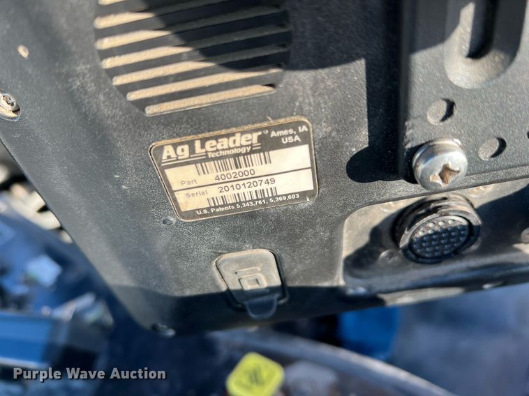 image for item NI9110 1999 Ag-Chem Terra Gator 8104  applicator