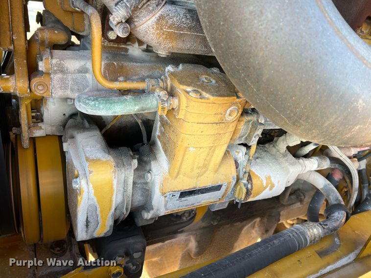 image for item NI9110 1999 Ag-Chem Terra Gator 8104  applicator