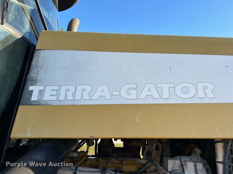 image for item NI9110 1999 Ag-Chem Terra Gator 8104  applicator