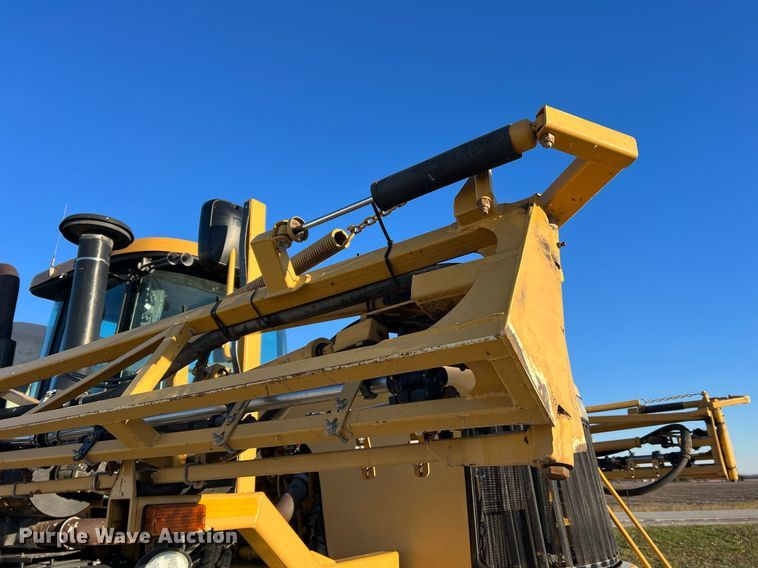 image for item NI9111 AG Chem RoGator 1194  sprayer