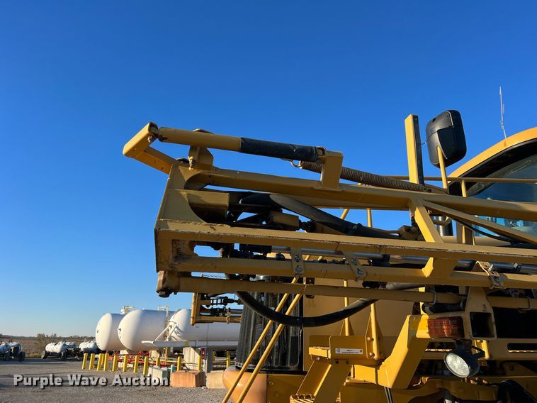 image for item NI9111 AG Chem RoGator 1194  sprayer