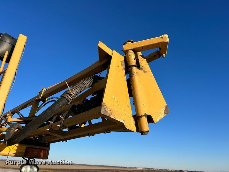 image for item NI9111 AG Chem RoGator 1194  sprayer