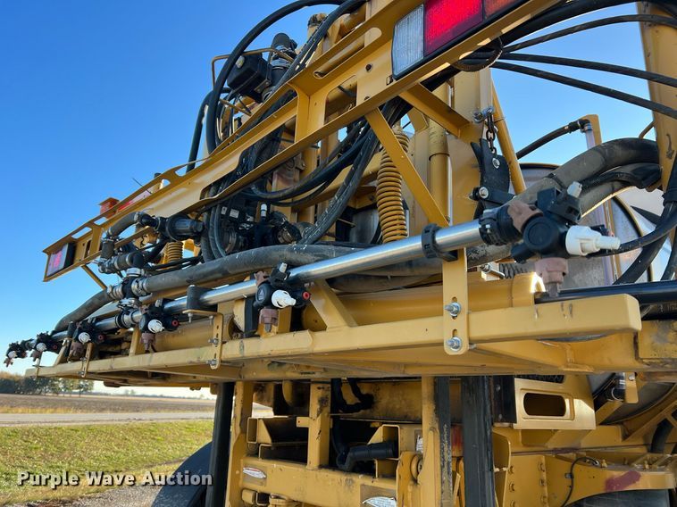 image for item NI9111 AG Chem RoGator 1194  sprayer