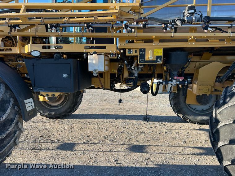 image for item NI9111 AG Chem RoGator 1194  sprayer