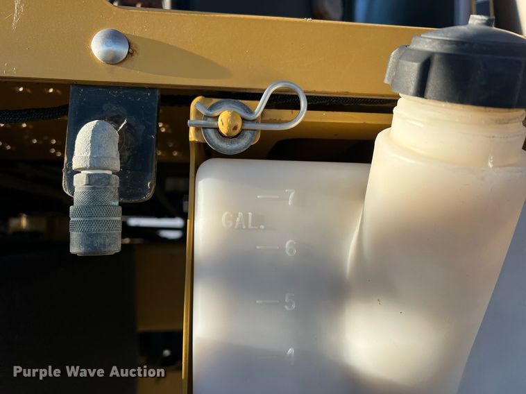 image for item NI9111 AG Chem RoGator 1194  sprayer