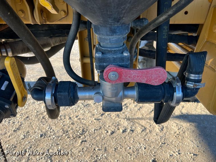 image for item NI9111 AG Chem RoGator 1194  sprayer