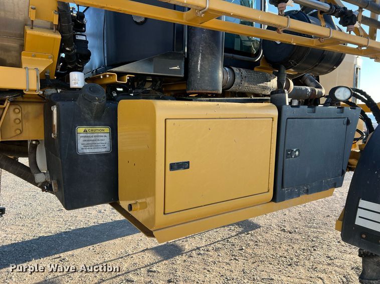 image for item NI9111 AG Chem RoGator 1194  sprayer