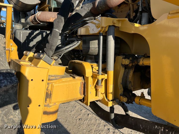 image for item NI9111 AG Chem RoGator 1194  sprayer