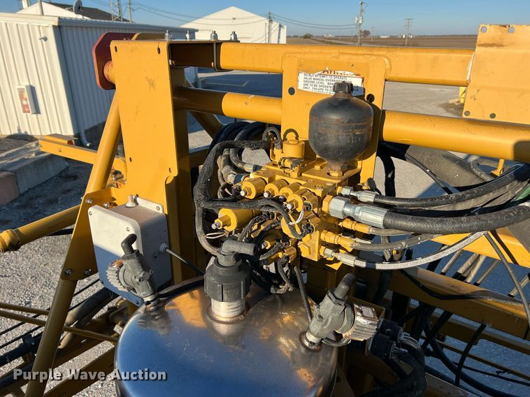 image for item NI9111 AG Chem RoGator 1194  sprayer